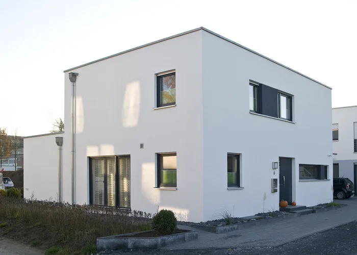 Nikolaus-Groß-Straße
